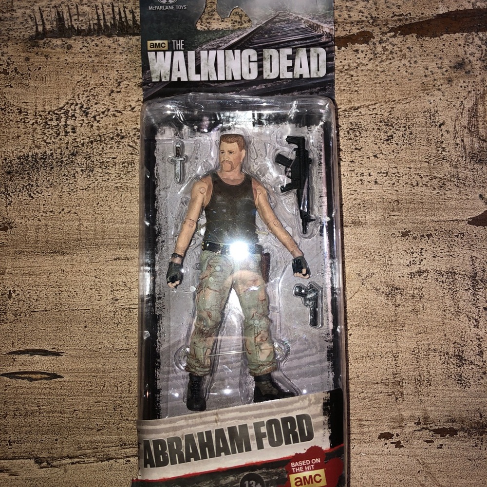 Action figure- TWD